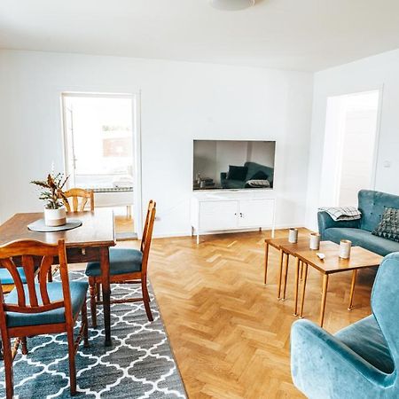 Byggmaestare Villan Motala Bagian luar foto