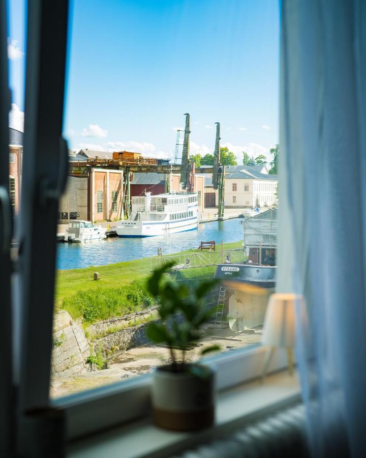 Byggmaestare Villan Motala Bagian luar foto